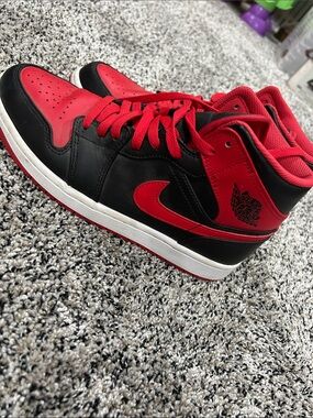 Nike High-Top Basketball Sneakers in Black and Red